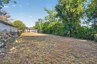 3126 Pastor Street, Dallas, TX 75212 - Photo 13