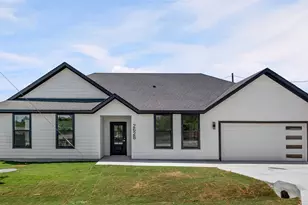 2628 White Rock Dr, Granbury, TX 76048 - Photo 1