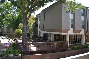 4859 Cedar Springs Rd, Dallas, TX 75219 - Photo 15