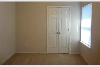5405 Soledad Drive, Denton, TX 76208 - Photo 11