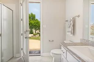6704 Sorrento Ln, Flower Mound, TX 75077 - Photo 23