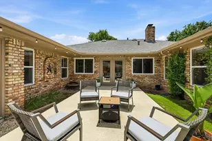 625 Bellah Dr, Irving, TX 75062 - Photo 31