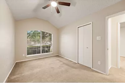 4700 Woodhaven, Haltom City, TX 76137 - Photo 17