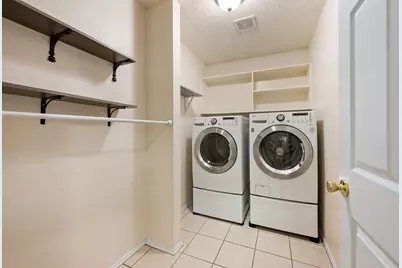 4700 Woodhaven, Haltom City, TX 76137 - Photo 17