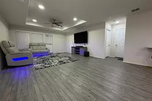 1028 Vernon Dr, Aubrey, TX 76227 - Photo 7