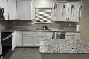 1028 Vernon Dr, Aubrey, TX 76227 - Photo 3