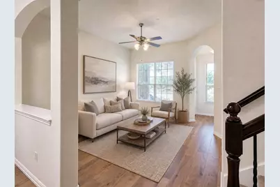 8772 Iron Horse Drive, Irving, TX 75063 - Photo 3