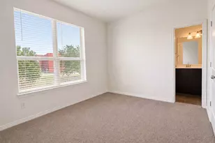 8772 Iron Horse Dr, Irving, TX 75063 - Photo 21