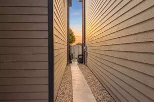 8772 Iron Horse Dr, Irving, TX 75063 - Photo 25