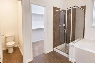 8772 Iron Horse Dr, Irving, TX 75063 - Photo 15