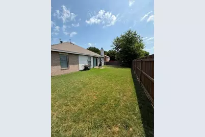 822 Breton Drive, Glenn Heights, TX 75154 - Photo 15