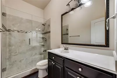 1908 Loma Linda Drive, Irving, TX 75063 - Photo 9