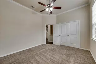 1908 Loma Linda Dr, Irving, TX 75063 - Photo 11