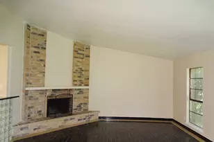7220 Emory Oak Ln, Dallas, TX 75249 - Photo 7