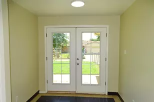 7220 Emory Oak Ln, Dallas, TX 75249 - Photo 15