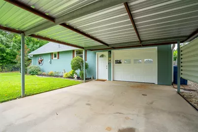 4620 E Holiday Estates Court, Granbury, TX 76049 - Photo 35
