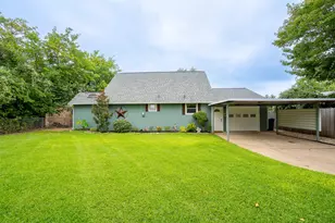 4620 E Holiday Estates Ct, Granbury, TX 76049 - Photo 1