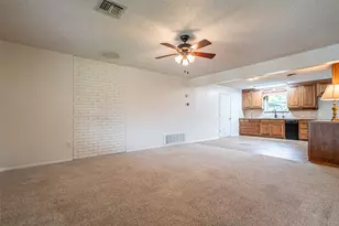 4620 E Holiday Estates Ct, Granbury, TX 76049 - Photo 7