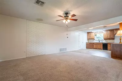 4620 E Holiday Estates Court, Granbury, TX 76049 - Photo 7