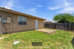 1809 San Rafael St, Fort Worth, TX 76134 - Photo 23