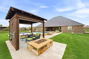 13450 Kira Ln, Justin, TX 76247 - Photo 27