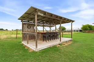 13450 Kira Ln, Justin, TX 76247 - Photo 27
