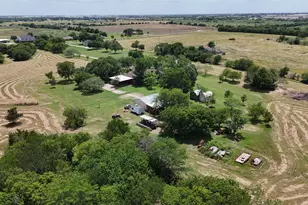 2114 Fm 1181, Ennis, TX 75119 - Photo 31