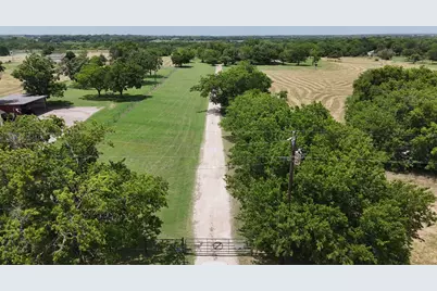 2114 Fm 1181, Ennis, TX 75119 - Photo 25
