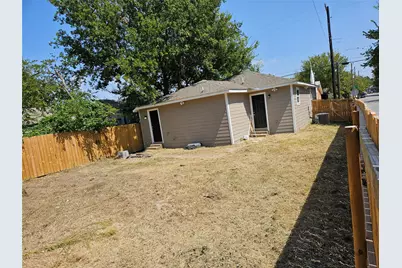 4703 Frank Street, Dallas, TX 75210 - Photo 3