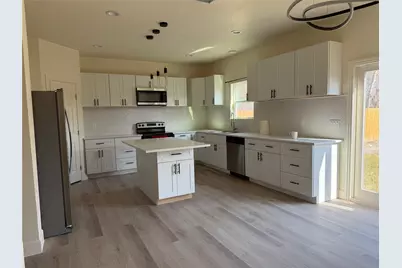 4716 Frank Street, Dallas, TX 75210 - Photo 7