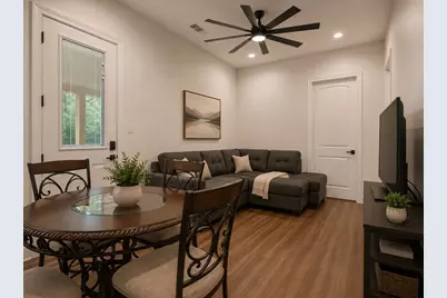 1107 Lily Court, Grand Prairie, TX 75104 - Photo 3