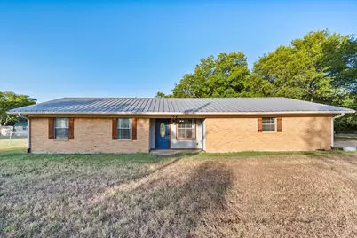 204 N Fulton Street, Rice, TX 75155 - Photo 1