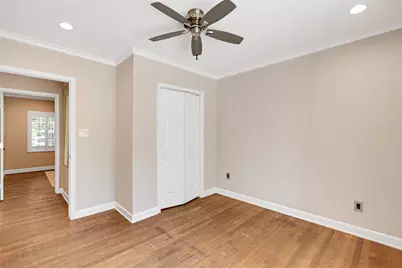 5423 Stoneleigh Avenue, Dallas, TX 75235 - Photo 19