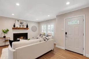 5423 Stoneleigh Ave, Dallas, TX 75235 - Photo 5