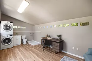 5423 Stoneleigh Ave, Dallas, TX 75235 - Photo 39