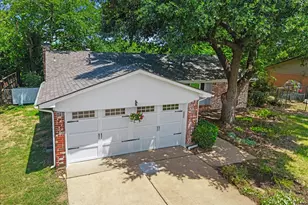 7413 Christopher Ct, North Richland Hills, TX 76180 - Photo 33