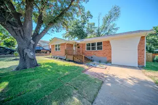 1140 Fair Oaks Dr, Irving, TX 75060 - Photo 3