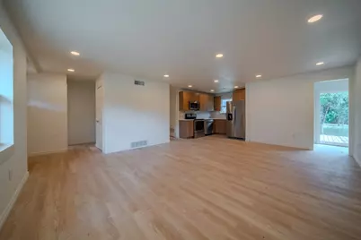 1140 Fair Oaks Drive, Irving, TX 75060 - Photo 5