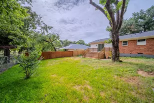 1140 Fair Oaks Dr, Irving, TX 75060 - Photo 13