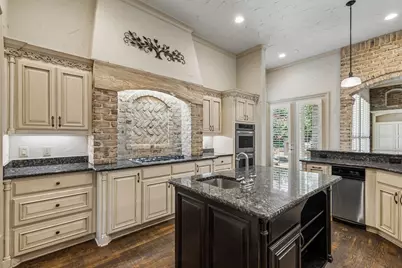 3075 Whispering Oaks Drive, Highland Village, TX 75077 - Photo 9