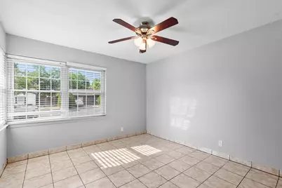 2030 Balla Way, Grand Prairie, TX 75051 - Photo 21