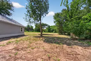 50 Fm 2890, Klondike, TX 75448 - Photo 3
