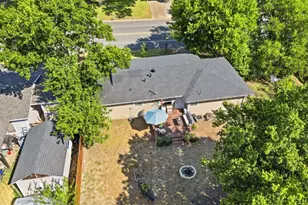 1305 S Lamar St, Weatherford, TX 76086 - Photo 35