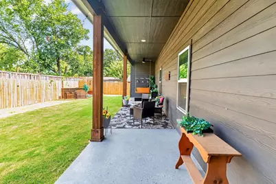 2646 Greenhurst Drive, Farmers Branch, TX 75234 - Photo 25