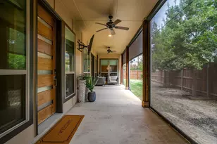 307 Templeton Dr, Fort Worth, TX 76107 - Photo 7
