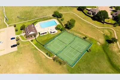 725 Big Horn Trail, Crowley, TX 76036 - Photo 37