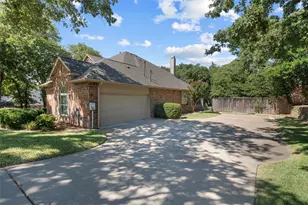 725 Big Horn Trail, Crowley, TX 76036 - Photo 3