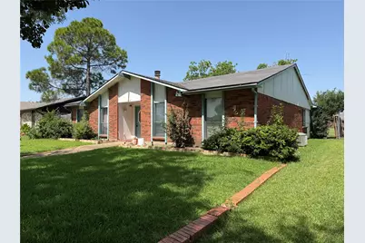 3527 Longcourt Circle, Mesquite, TX 75150 - Photo 1