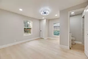 3703 Bertrand Ave, Dallas, TX 75210 - Photo 11