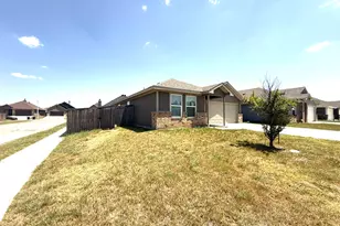 7649 Vineyard Dr, Abilene, TX 79606 - Photo 3